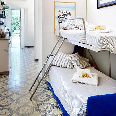 Monterosso Garden House Монтероссо-аль-Маре
