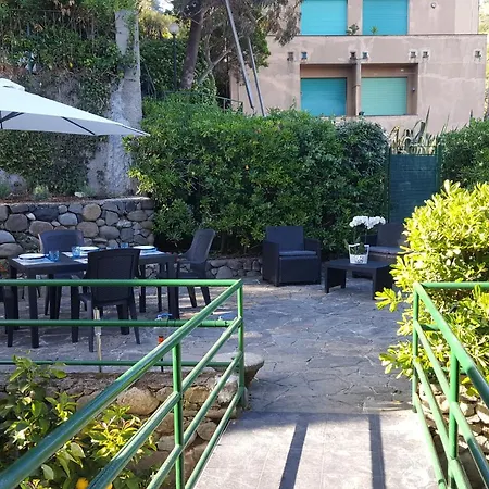 Monterosso Garden House Lägenhet *