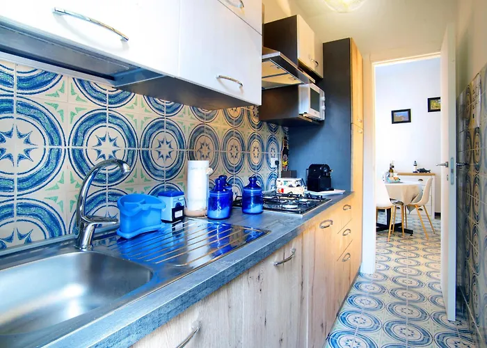 Monterosso Garden House