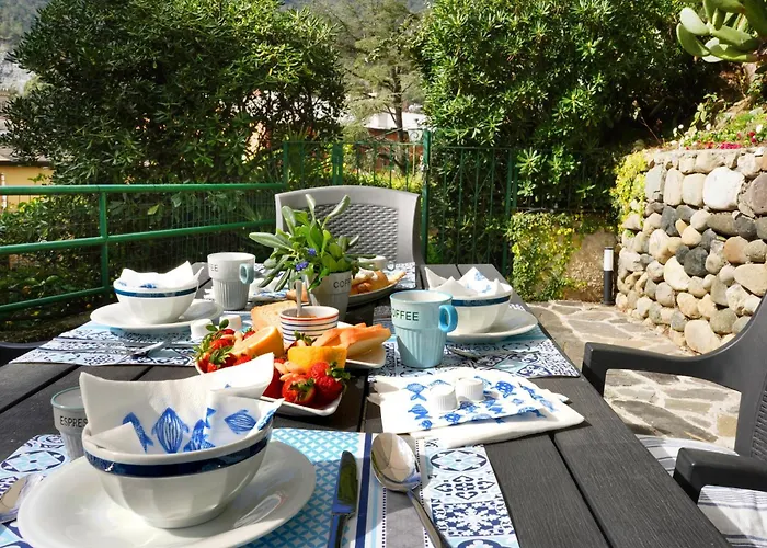 Monterosso Garden House
