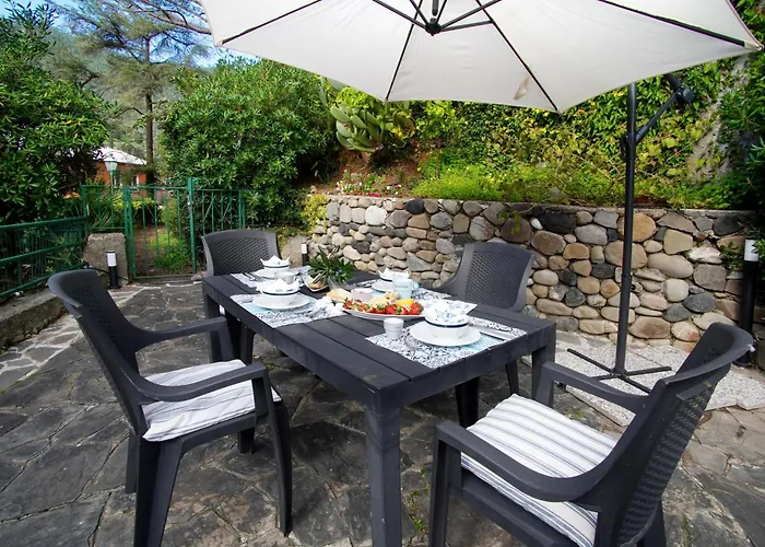 Monterosso Garden House مونتيروسّو ال ماري