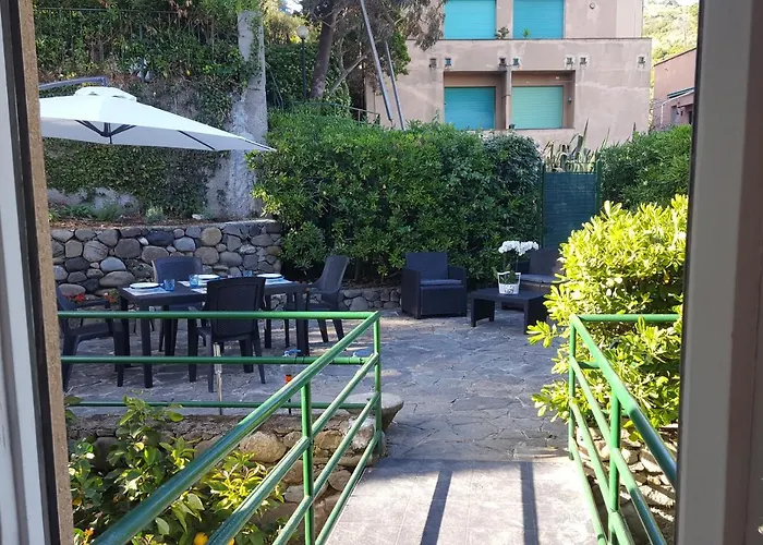 Monterosso Garden House شقة *