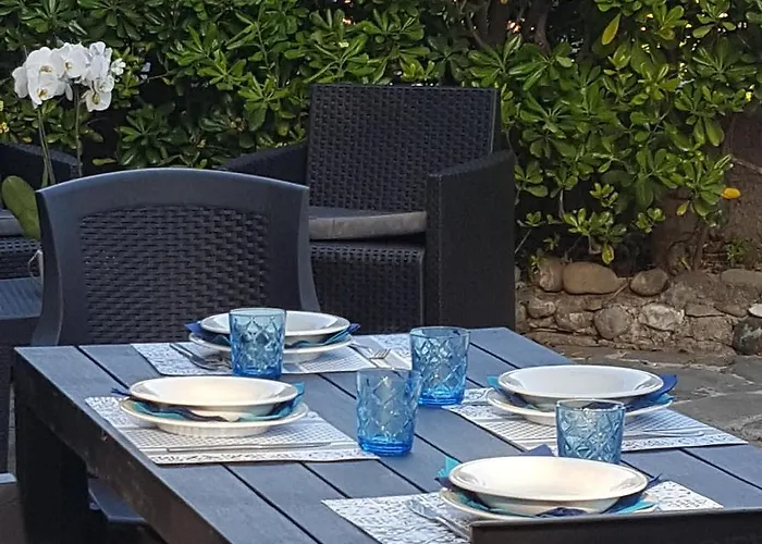 Monterosso Garden House *