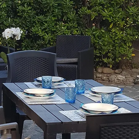 Monterosso Garden House *