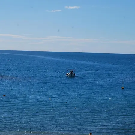 Monterosso Garden House דירה *